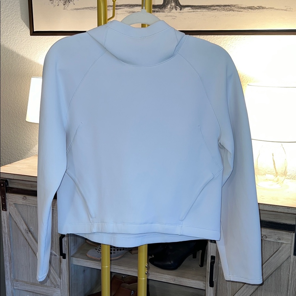 Lululemon Airwrap Pullover Hoodie